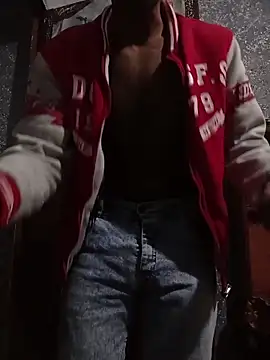 Snapshot of Medo_king1 chatting on February 2026 04:44:02 PM Medo king1 online show from February 2026 04:44:02 PM