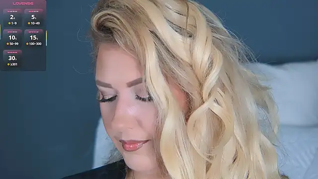 OndinaNoire online show from April 2026 07:38:02 PM