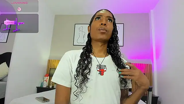 Snapshot of Mia_kheleer chatting on February 2026 05:41:01 PM Mia kheleer online show from February 2026 05:41:01 PM