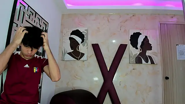 PRETTY COCK1 online show from April 2026 01:14:02 AM