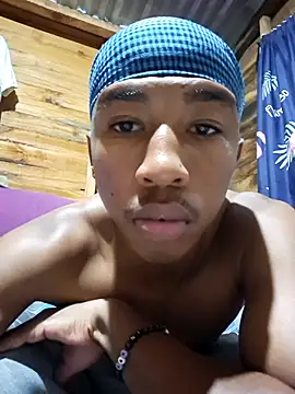 Peterveero12 online show from February 2026 07:19:02 PM