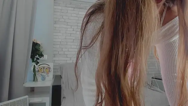 calystria online show from February 2026 07:16:02 AM