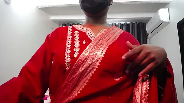 kavya suri  online show from February 2026 03:19:02 PM