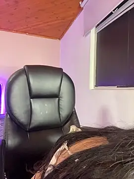 Snapshot of Violetta_pinkk1 chatting on February 2026 04:38:01 AM Violetta pinkk1 online show from February 2026 04:38:01 AM