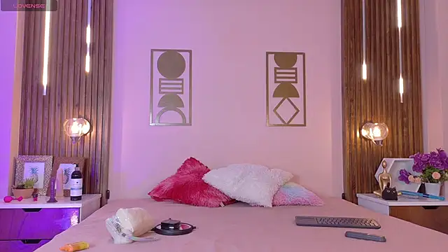 Snapshot of Hanna-Winchester chatting on February 2026 03:24:01 AM Hanna-Winchester online show from February 2026 03:24:01 AM