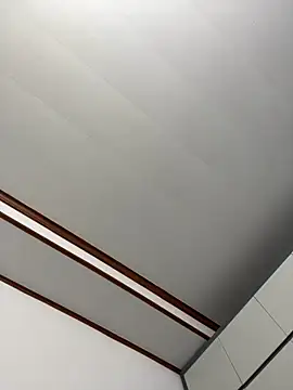 Puka2001 online show from March 2026 02:30:02 AM