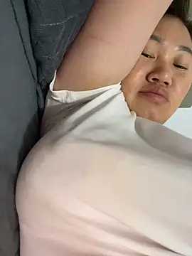 Puka2001 online show from March 2026 05:16:01 PM