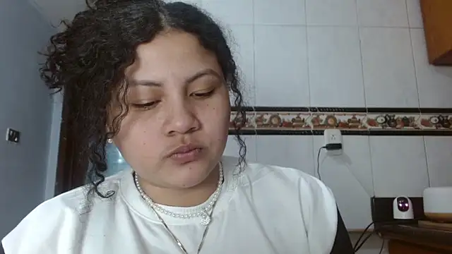 Snapshot of Baby_dirt chatting on February 2026 02:23:02 PM Baby dirt online show from February 2026 02:23:02 PM