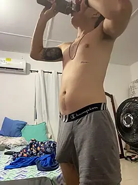 vanilla Kush online show from February 2026 06:26:01 AM