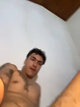 vanilla Kush online show from May 2026 06:42:02 AM