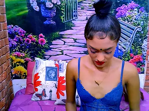 IndianPretty14u2Luv online show from June 2026 05:25:01 AM