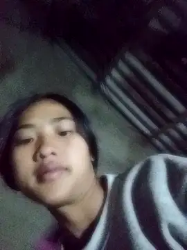 Snapshot of Hoa-tuylip chatting on February 2026 10:41:01 PM Hoa-tuylip online show from February 2026 10:41:01 PM