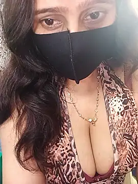 Snapshot of alinaarora chatting on February 2026 06:27:01 PM alinaarora online show from February 2026 06:27:01 PM