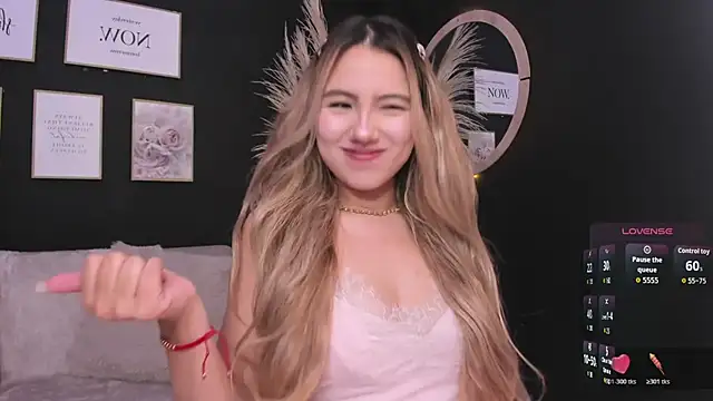 Snapshot of Isa_cortes_ chatting on February 2026 12:46:01 PM Isa cortes online show from February 2026 12:46:01 PM