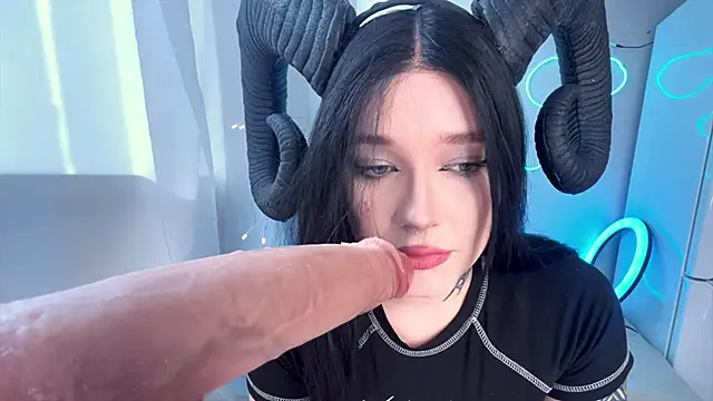 Morrigan Palmerr online show from March 2026 10:31:02 AM