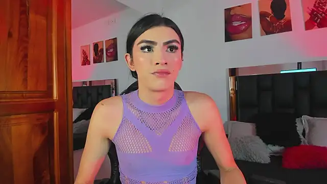 Snapshot of Isabella_Moon9 chatting on March 2026 11:28:02 AM Isabella Moon9 online show from March 2026 11:28:02 AM