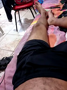 Snapshot of negrim10 chatting on February 2026 09:53:01 PM negrim10 online show from February 2026 09:53:01 PM