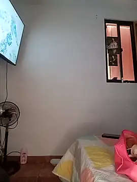 luna pinky online show from April 2026 04:10:02 PM