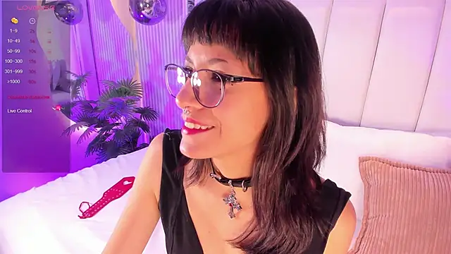 Snapshot of ViolettaColinss chatting on February 2026 11:54:02 AM ViolettaColinss online show from February 2026 11:54:02 AM