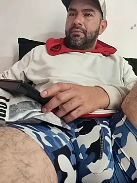 hairyandbigmann online show from March 2026 06:05:02 PM