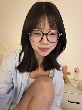 Snapshot of Nana-3 chatting on March 2026 08:00:01 PM Nana-3 online show from March 2026 08:00:01 PM