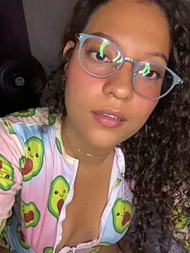 CristalXO online show from April 2026 10:18:01 PM