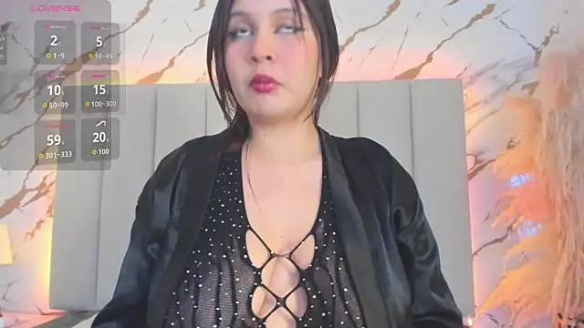 mia serena  online show from February 2026 07:52:01 PM