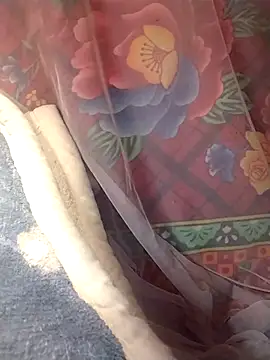 Snapshot of Reina_Fcup01 chatting on February 2026 05:33:02 AM Reina Fcup01 online show from February 2026 05:33:02 AM