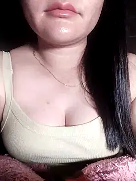 Snapshot of Reina_Fcup01 chatting on February 2026 08:51:01 PM Reina Fcup01 online show from February 2026 08:51:01 PM