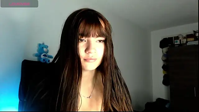 angel naturall online show from February 2026 09:46:02 PM