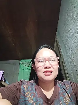 Snapshot of hotpinay_45 chatting on April 2026 11:35:01 AM hotpinay 45 online show from April 2026 11:35:01 AM
