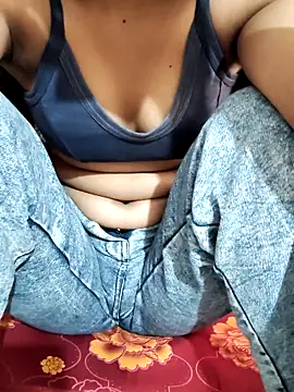 Snapshot of aushi_rao chatting on February 2026 05:17:01 AM aushi rao online show from February 2026 05:17:01 AM