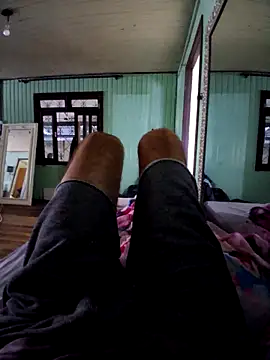 Robsonitj90 online show from April 2026 04:51:02 PM