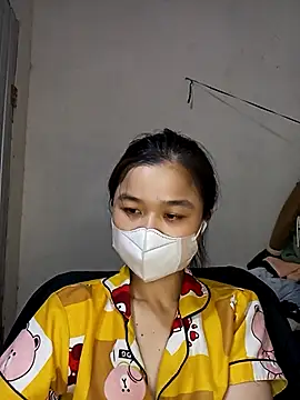 Daisy-lusia2026 online show from April 2026 02:26:01 PM