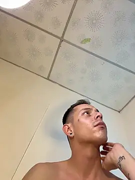 Snapshot of AxelMuller chatting on February 2026 08:03:02 PM AxelMuller online show from February 2026 08:03:02 PM