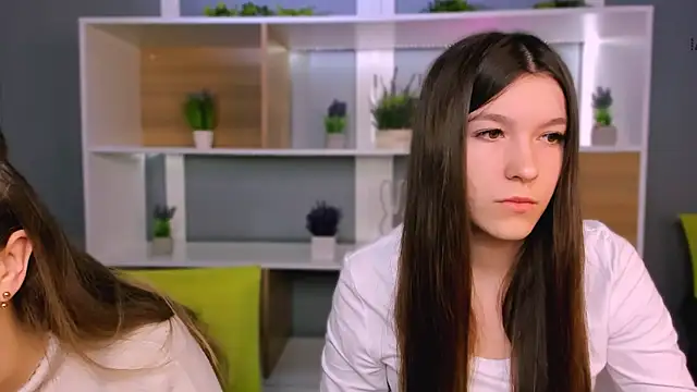 Snapshot of elis_sunny chatting on February 2026 06:02:01 AM elis sunny online show from February 2026 06:02:01 AM