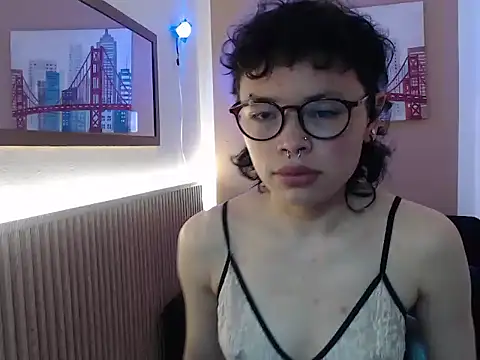 Snapshot of samantta_ink chatting on February 2026 01:54:01 PM samantta ink online show from February 2026 01:54:01 PM