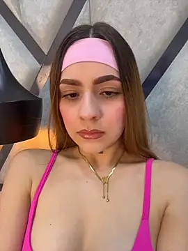 Snapshot of AriaWillssX chatting on February 2026 08:42:02 PM AriaWillssX online show from February 2026 08:42:02 PM