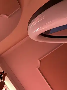 Bonny Eva online show from April 2026 04:47:02 PM