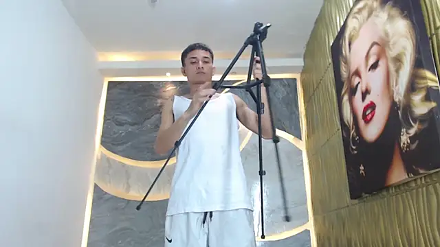 Matheus Ic online show from February 2026 08:27:01 PM