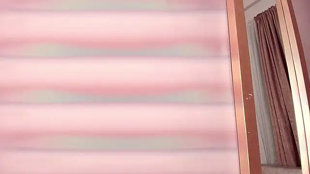 AnnaBroooks online show from April 2026 06:19:01 AM