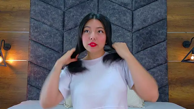 Snapshot of AnnieRouse__ chatting on February 2026 11:37:01 AM AnnieRouse online show from February 2026 11:37:01 AM