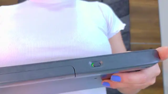 Snapshot of AnnieRouse__ chatting on February 2026 11:44:01 AM AnnieRouse online show from February 2026 11:44:01 AM