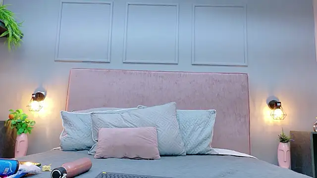 Snapshot of Busty_Zay chatting on February 2026 06:36:01 PM Busty Zay online show from February 2026 06:36:01 PM