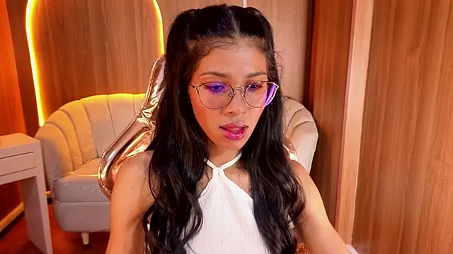 Alina b  online show from July 2026 07:51:01 PM