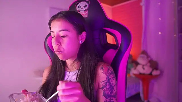 mavi boo online show from February 2026 08:29:02 PM