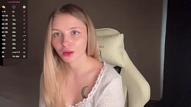 VibeVi online show from April 2026 01:09:02 PM