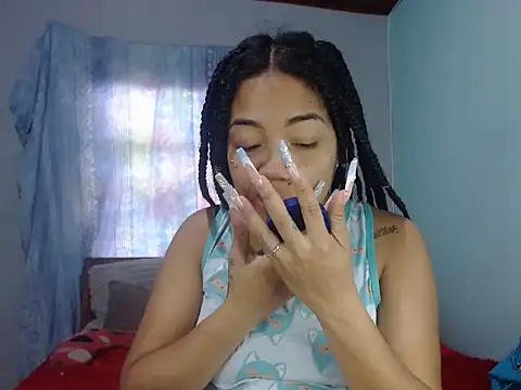 Sexy Supermomm online show from March 2026 06:25:01 PM