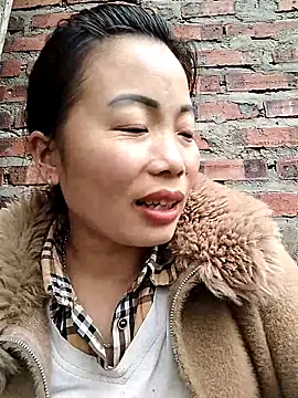 Snapshot of Ella-aa chatting on February 2026 08:01:02 AM Ella-aa online show from February 2026 08:01:02 AM