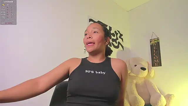 Nia13 online show from February 2026 05:12:02 AM